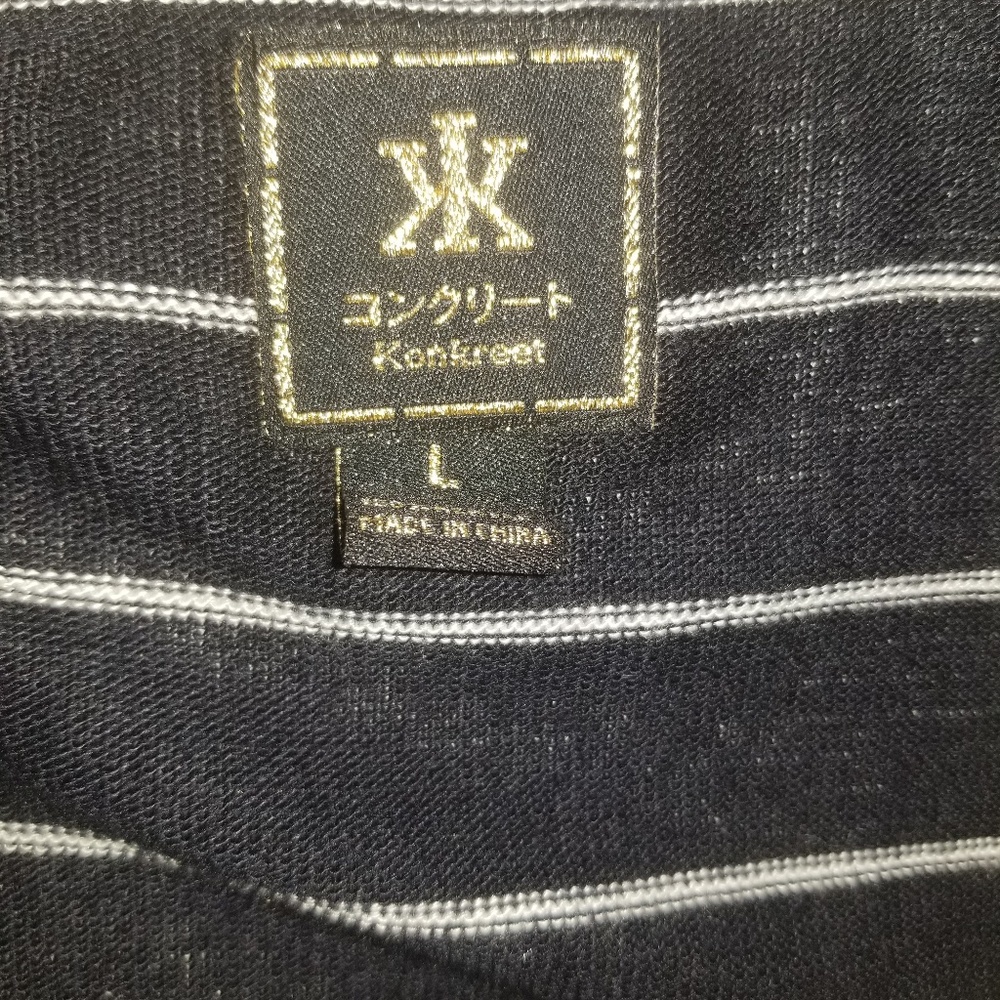 Sweater - Picture 3 of 3